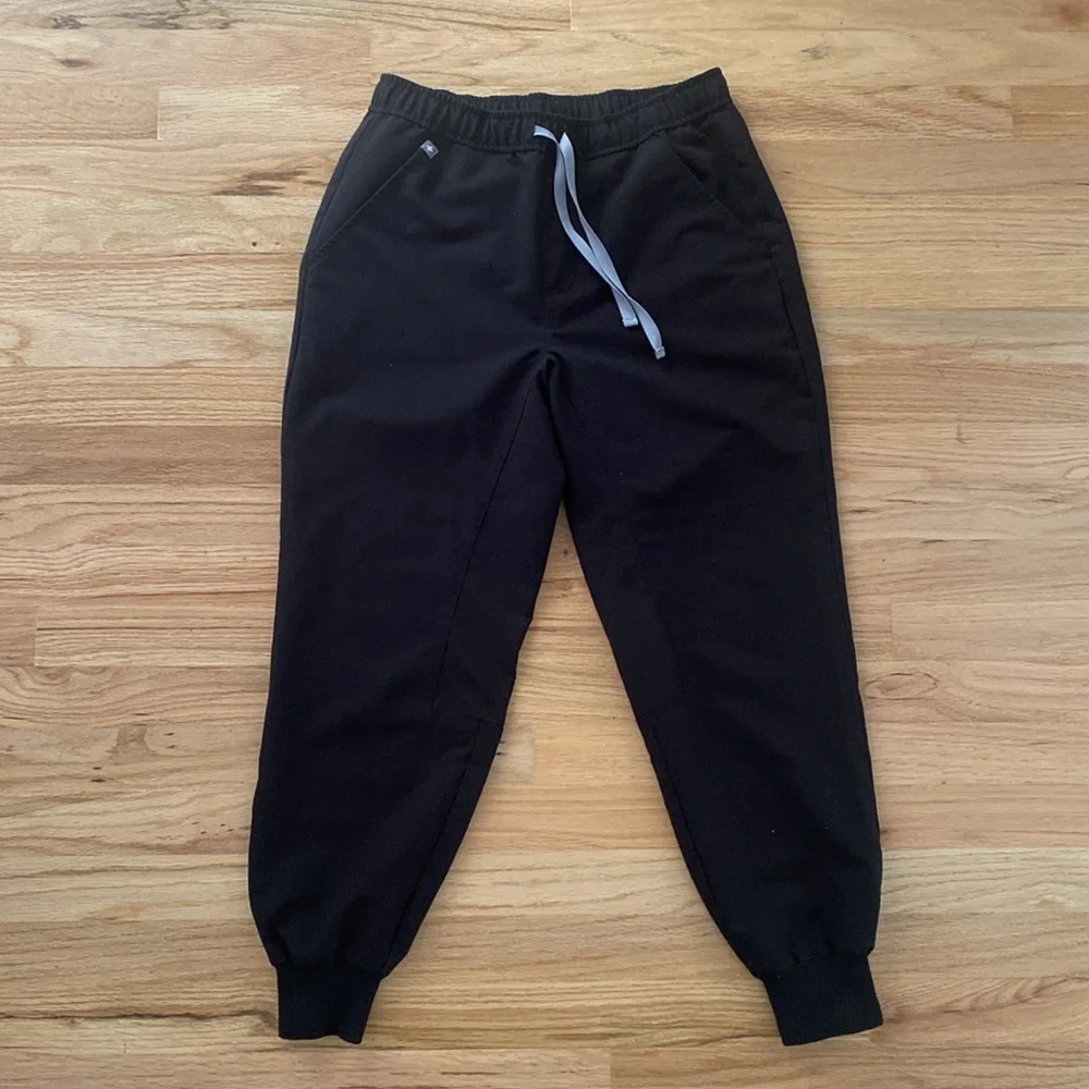 FIGS Tansen Jogger Scrub Pants
